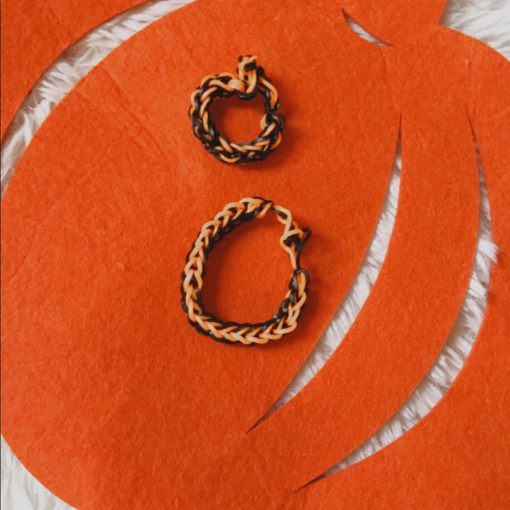 Two Halloween orange and black fishtail bracelet